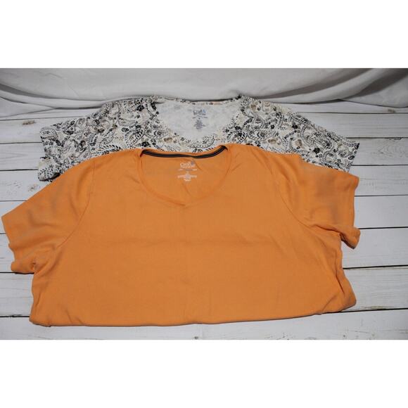Croft & Barrow Women's 1X Classic Tee Lot of 2 - Orange/White Floral V-Neck SS - Picture 1 of 16